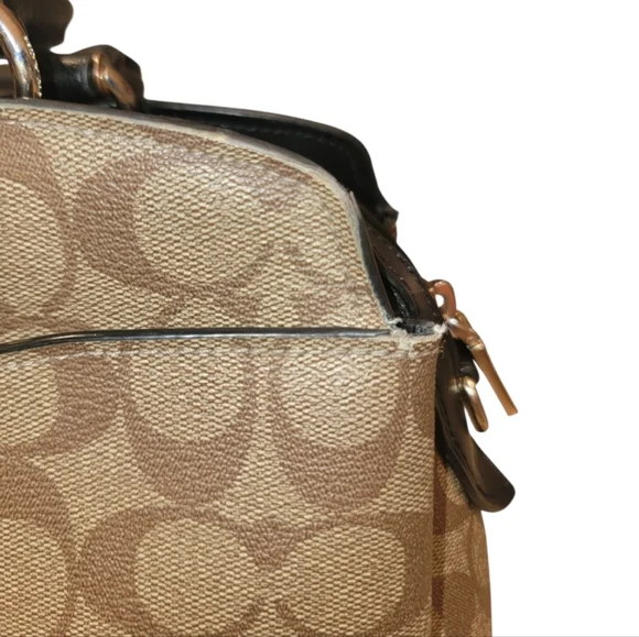 Vintage Coach Lillie Signature Carryall In Signatue Canvas Gold Tone Hardware - Picture 10 of 16